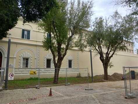 Alla Prefettura La Reggia Degli Arborea A Oristano La Minoranza