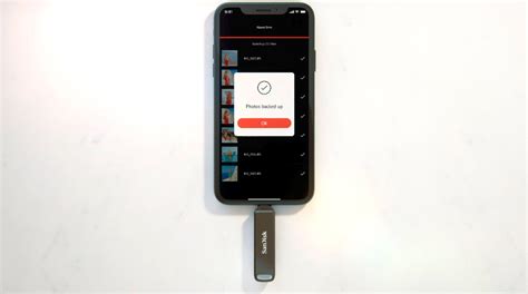 SanDisk 128GB IXpand Phone Drive Luxe For IPhone Lightning And Type C