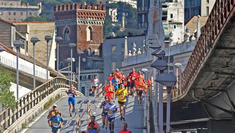 La Mezza Maratona Di Genova La Repubblica