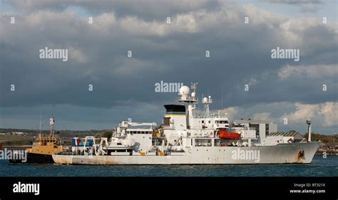 Us Naval Ship Henson A Pathfinder Class Oceanographic Survey Ship