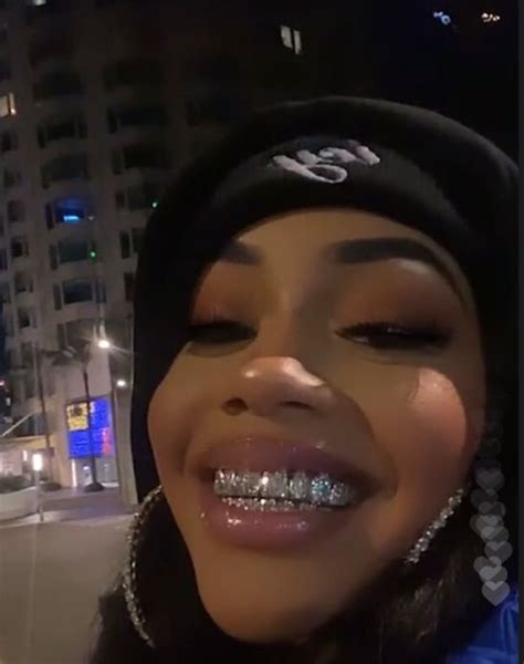 Saweetie Grills Teeth Diamond Grillz Pretty Teeth