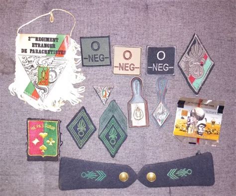 LÉGION ÉTRANGÈRE ÉPAULETTES Fanion Insigne militaire Badge Losange