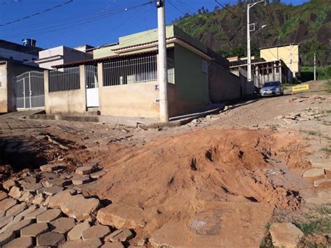 Carangola Not Ciasfala Cidad O Risco Em Carangola Ruas E Casas Do