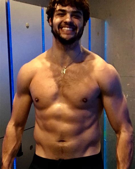 Noah Centineo Poses Shirtless As He Trains To Play He Man In Masters Of The Universe Remake