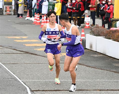 【箱根駅伝・往路】青学大が2年ぶりの往路v 王者駒大は2分38秒差の2位／詳細 箱根駅伝ライブ速報写真ニュース 日刊スポーツ