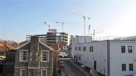 BBC News - Bristol 'super hospital' at Southmead takes shape