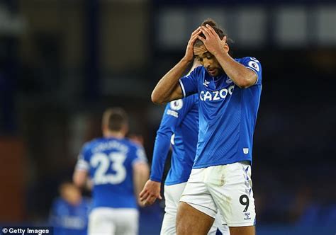 Dominic Calvert Lewin Is Set To Miss Evertons Clash With Chelsea