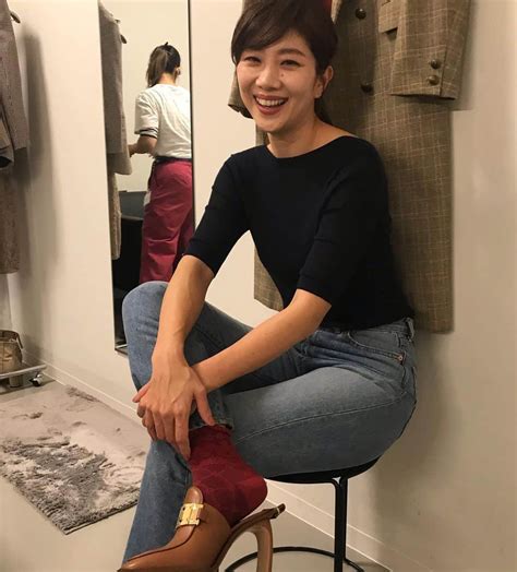 潮田玲子さんのインスタグラム写真 潮田玲子instagram「衣装紹介です。 トップス、スカート共に Greedtokyo ピアス