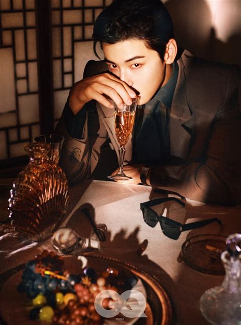 Cha Eun Woo dons on 'Saint Laurent' for a classic Hong Kong film mood ...