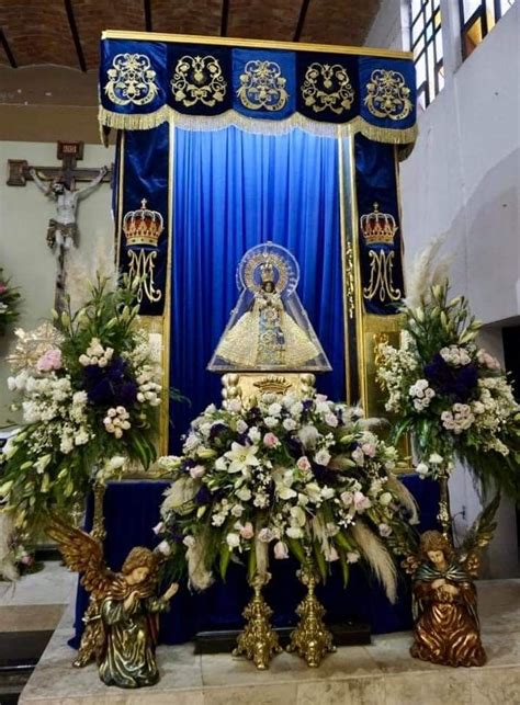 Pin de Estrelinha en Decorações de altar Altares para la virgen