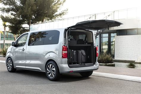 Citroen Spacetourer Xs Hp S S Automatic