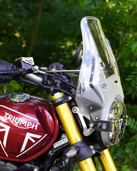 Carbon Racing Wanderer Premium Touring Windshield For Triumph Scramble