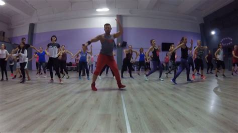 Coreografia Zumba Vente Pa Ca Ricky Martin Ft Maluma Youtube