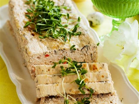 salmon loaf Recipe | EatSmarter