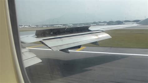 Boeing 747 Crosswind Landing Hong Kong Best Landing Ever Youtube