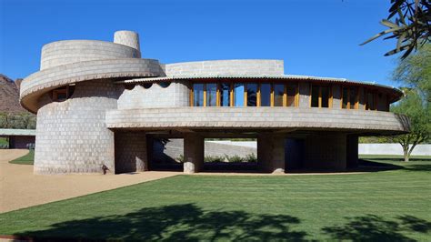 Frank Lloyd Wright House Donated to Taliesin Architecture School