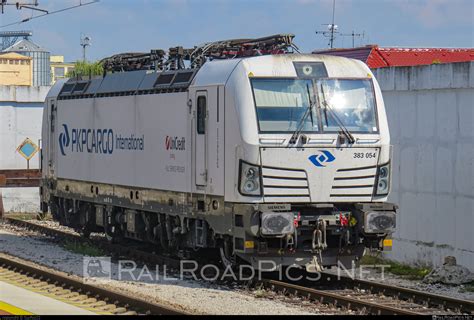 Siemens Vectron Ms Operated By Pkp Cargo International A S