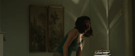 Naked Sheila Vand In Women Who Kill