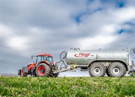 Zetor Crystal 170 HD 12 díl Agrozet od A do Zet Články AGROZET