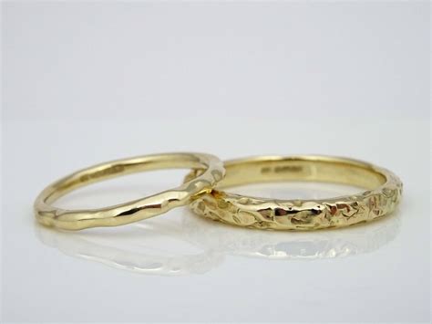 9ct Yellow Gold Textured Rings Creative Dundee Amplifying And