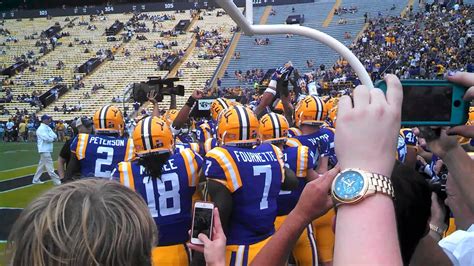 Lsu Pregame Huddle Youtube