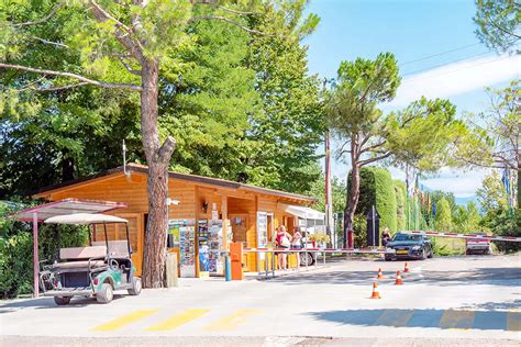 Camping Eurocamping Pacengo In Gardameer Pacengo Stacaravans Tenten