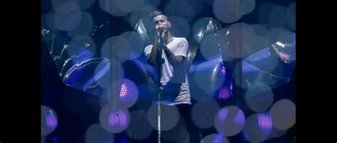 Vid O Matt Pokora Sur Sc Ne Lors De L Un De Ses Deux Concerts Donn S