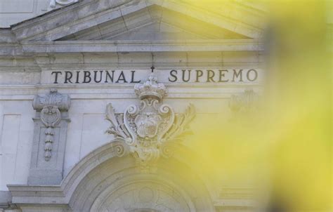 El Supremo Rebaja A Abuso Sexual Una Condena Por Mantener Relaciones