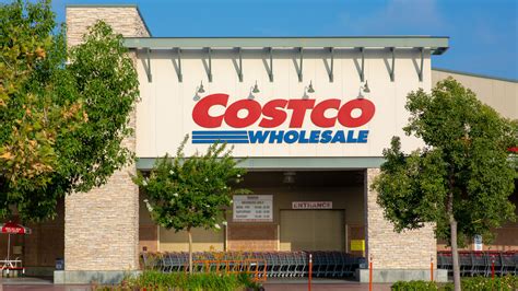 This Hilarious Costco Shopping Meme Has Fans Laughing