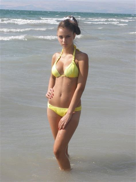 Yellow Bikini Porn Pic