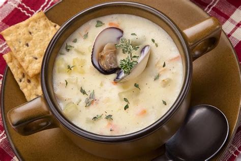 Easy Clam Chowder Recipe You Dont Have To Be From The Northeast To Love This New England Clam