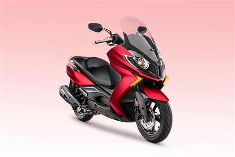 Kymco Super Dink Se Renueva Para Con Control De Tracci N