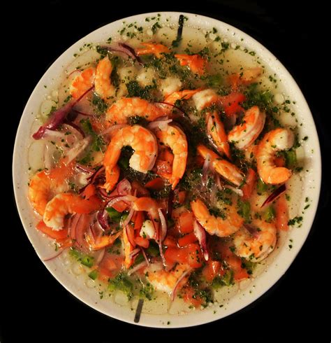 Easy Ecuadorian Shrimp Ceviche Recipe (Ceviche de Camarón) - Gimme Yummy