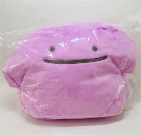 Pokemon Center Original Ditto Plush Doll Fluffy Hug Fuwa Fuwa Comfy