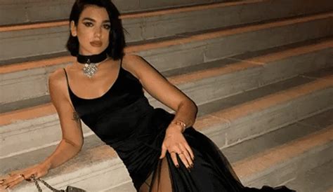 Dua Lipa Impacta En Instagram Con Sensual Bikini Sarah Lysander