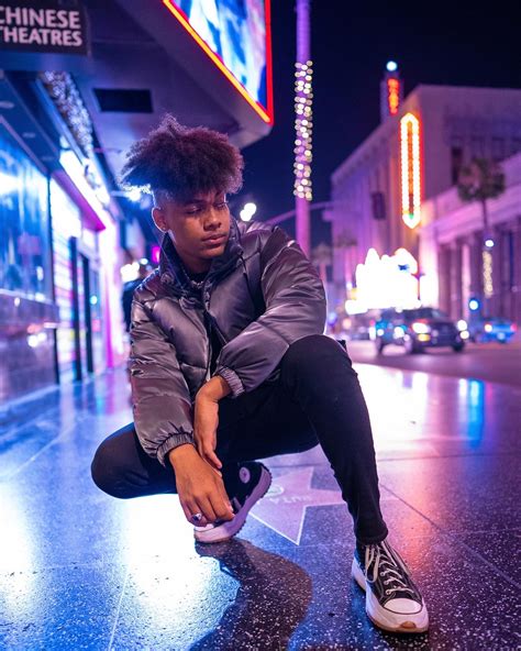Isaac Brown Live Performance - Tempe Marketplace