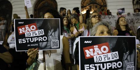 Mulheres Protestam Contra O Pl 190424 No Rio De Janeiro Agência Brasil