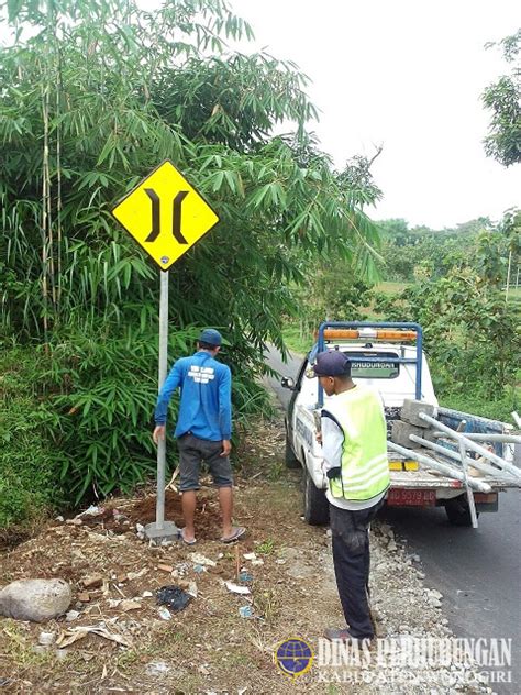 Detail Rambu Lalu Lintas Jembatan Koleksi Nomer