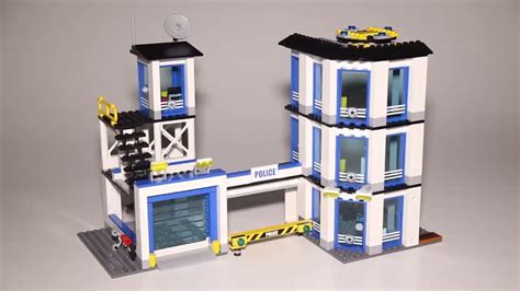 Lego City Police Station Building Kit With Cop Car Jail Cell