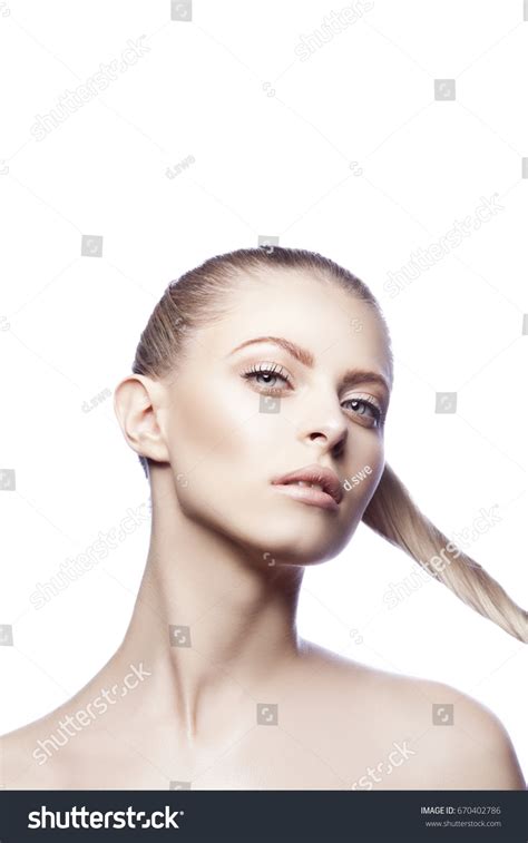 Beauty Model Caucasian Girl Nude Makeup Stock Photo 670402786 Shutterstock
