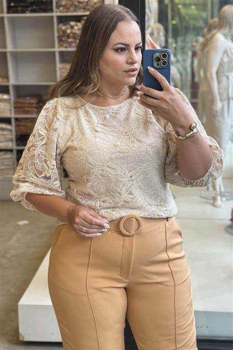 Blusa Plus Size Em Renda Bege Vk Moda Plus Size