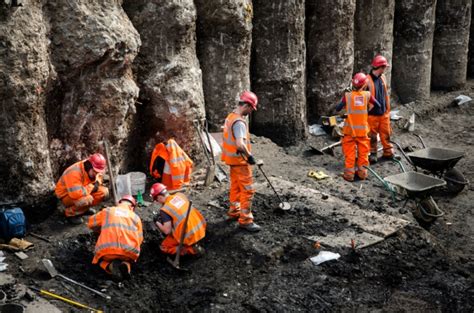 Crossrail Archaeology Dig Ben Rowe Photography