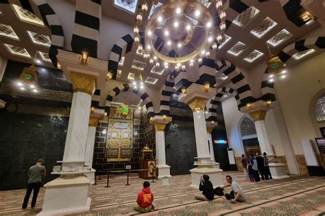 Masjid Ar Rahman Blitar Yang Megah Bagai Masjid Nabawi Di Madinah