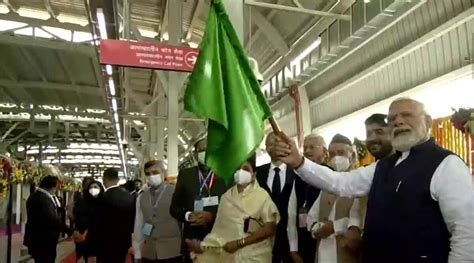 Pm Modi Inaugurates Pune Metro Rail Project Worth Rs 11400 Crore