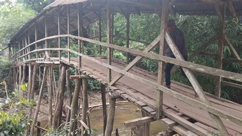 Jembatan Penghubung Dusun IV Tanding Marga PALI Memprihatinkan