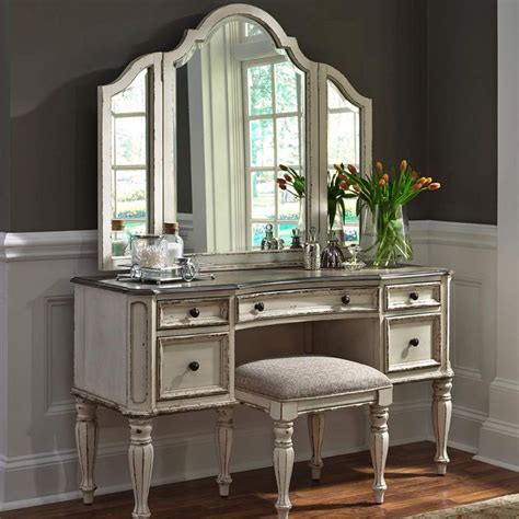 White Antique Vanity With Stool And Beveled Mirror Jeromes Yatak