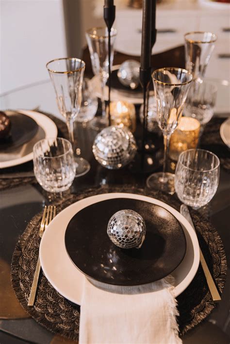 A New Years Eve Tablescape An Indigo Day