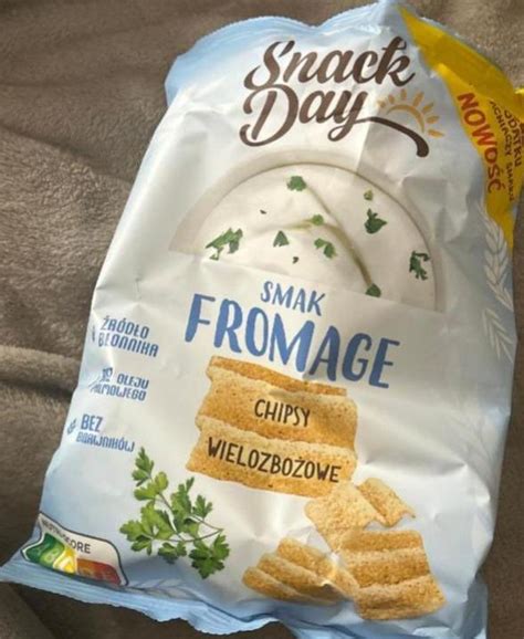 Chipsy wielozbożowe smak fromage Snack Day kalorie kJ a nutriční