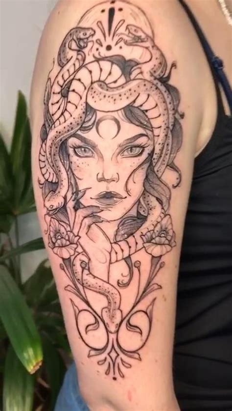 Tatuagem Medusa Medusa Tattoo Medusa Tattoo Design Tattoos