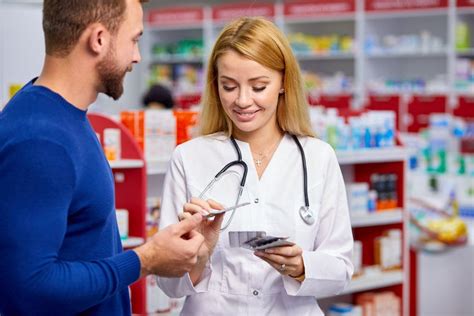 3 Reasons Why Your Pharmacy Choice Matters Choosing Small Pharmacies